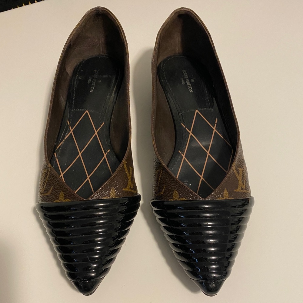 Louis Vuitton monogram flats